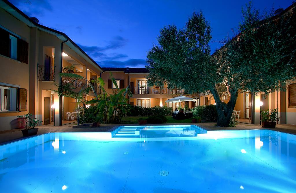 Residence Villa Andrea Marina di Camerota Exteriör bild