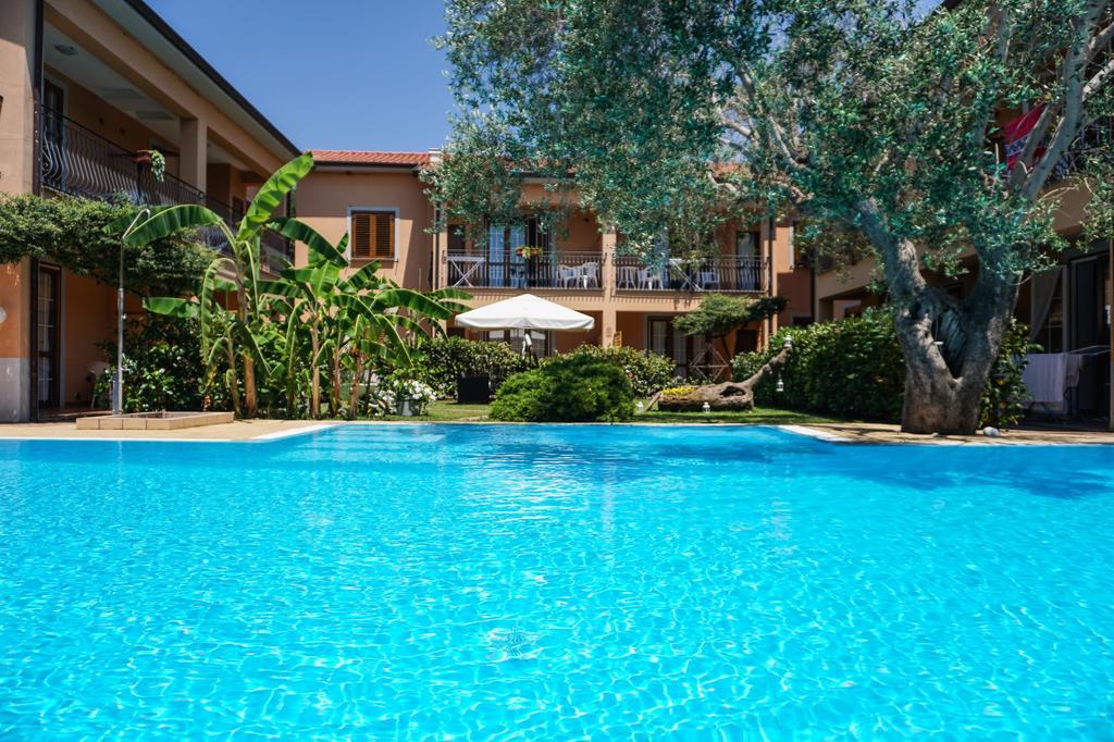 Residence Villa Andrea Marina di Camerota Exteriör bild