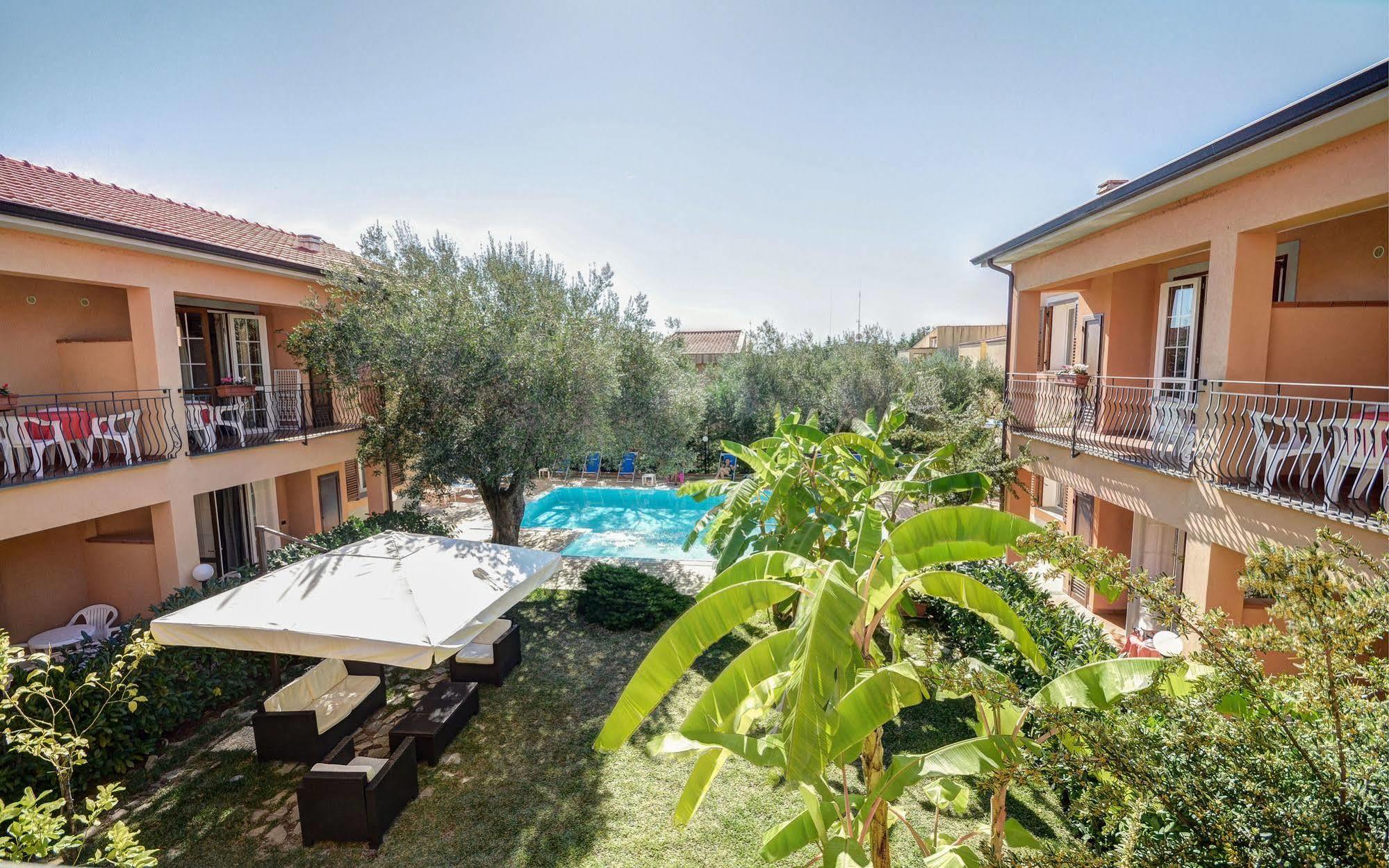 Residence Villa Andrea Marina di Camerota Exteriör bild