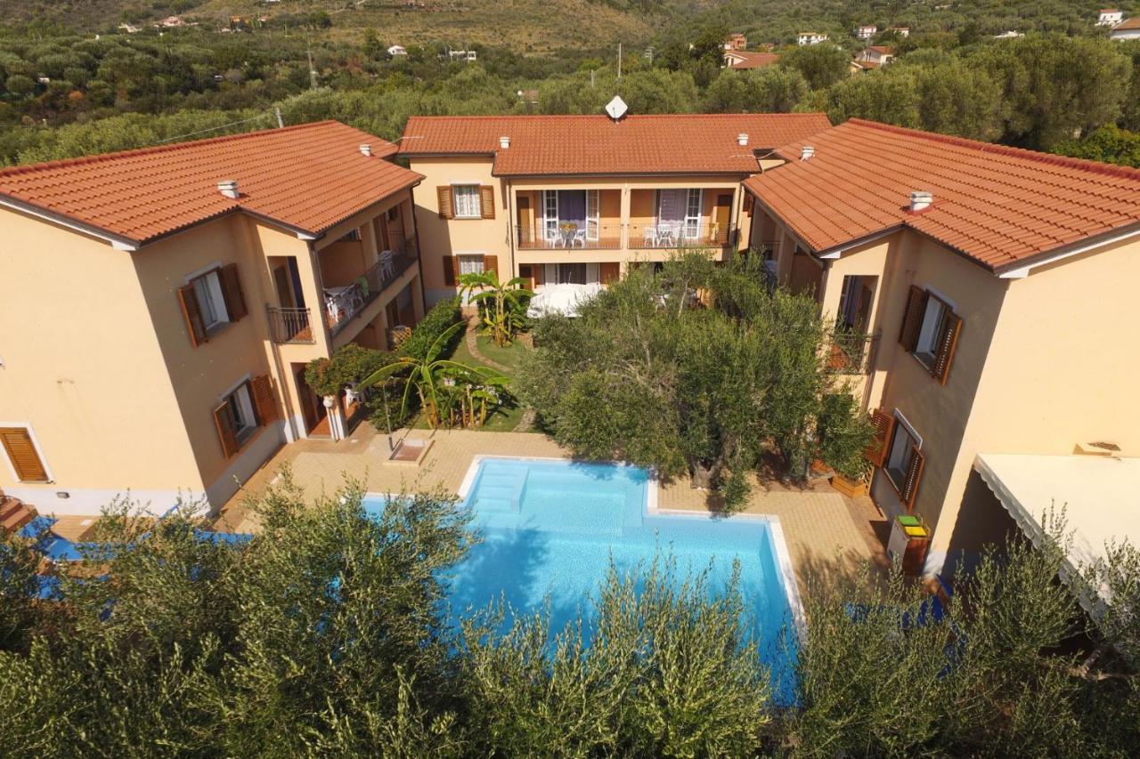 Residence Villa Andrea Marina di Camerota Exteriör bild
